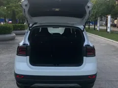 2023 Volkswagen T-Cross 1.5L AT Fashion, белый — фото 7