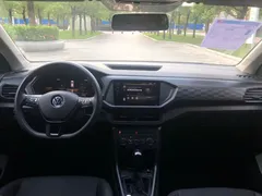 2023 Volkswagen T-Cross 1.5L AT Fashion, белый — фото 12