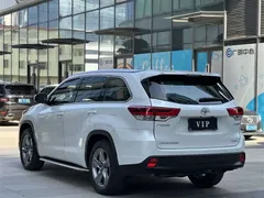 2021 Toyota Highlander 2.0T 2WD Luxury 7, белый — фото 9
