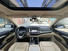 2021 Toyota Highlander 2.0T 2WD Luxury 7, белый — фото 21