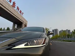 2020 Lexus ES 200, зелёный — фото 4