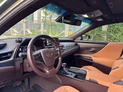 2020 Lexus ES 200, зелёный — фото 8