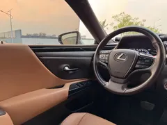 2020 Lexus ES 200, зелёный — фото 15