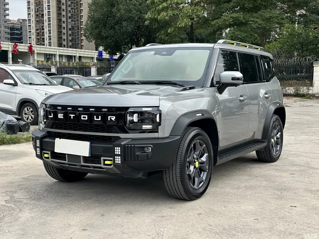 2023 Jetour Jietu Traveler 2.0T 4WD Cross PRO+