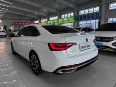 2023 Volkswagen Sagitar 280TSI DSG Plus, белый — фото 2