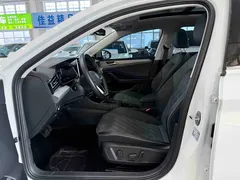 2023 Volkswagen Sagitar 280TSI DSG Plus, белый — фото 4