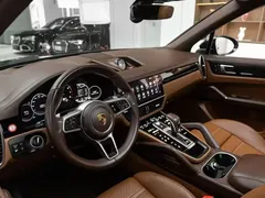 2022 Porsche Cayenne 3.0T Platinum, чёрный — фото 2