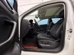 2022 Volkswagen T-Roc 280TSI DSG 2WD Comfort Plus, белый — фото 18