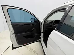 2022 Volkswagen T-Roc 280TSI DSG 2WD Comfort Plus, белый — фото 21