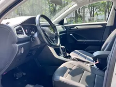 2022 Volkswagen T-Roc 280TSI DSG 2WD Comfort Plus, белый — фото 4
