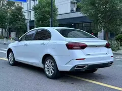 2021 Geely Emgrand 1.5L CVT, белый — фото 7