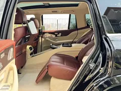 2021 Mercedes-Benz Maybach GLS 600 4MATIC, чёрный — фото 10