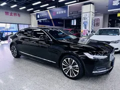2023 Volvo S90, чёрный — фото 3
