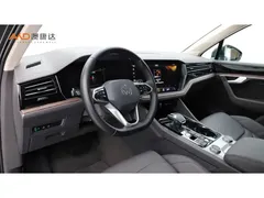 2020 Volkswagen Touareg 3.0TSI VI — фото 3