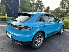 2020 Porsche Macan 2.0T, синий — фото 11
