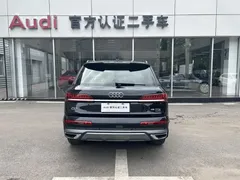 2023 Audi Q7 45 TFSI quattro S line, чёрный — фото 2