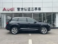 2023 Audi Q7 45 TFSI quattro S line, чёрный — фото 4