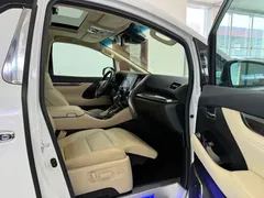 2020 Toyota Vellfire 2.5L Hybrid HV Premium, белый — фото 10