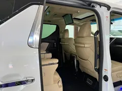 2020 Toyota Vellfire 2.5L Hybrid HV Premium, белый — фото 12