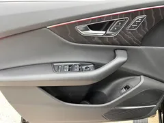 2022 Audi Q8 55 TFSI — фото 13