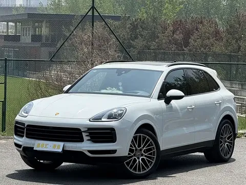 2023 Porsche Cayenne 3.0T Platinum Edition