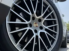 2023 Porsche Cayenne 3.0T Platinum Edition, белый — фото 7