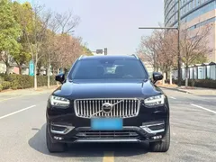 2021 Volvo XC90 B5 Luxury 7-seat, чёрный — фото 11