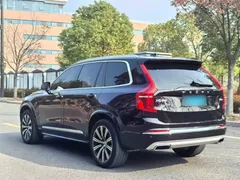 2021 Volvo XC90 B5 Luxury 7-seat, чёрный — фото 15