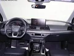 2023 Audi Q5L 40T luxury dynamic model — фото 8