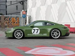 2022 Porsche 911 GT3 4.0L, зелёный — фото 7
