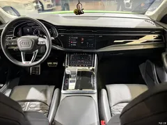 2022 Audi RS Q8 RS Q8 4.0T — фото 18