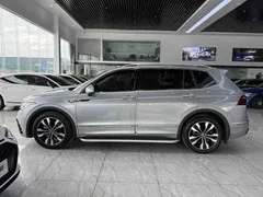 2022 Volkswagen Tiguan L 330TSI AT 2WD R-Line — фото 5
