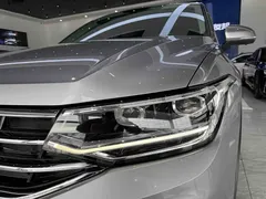 2022 Volkswagen Tiguan L 330TSI AT 2WD R-Line — фото 13