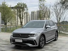 2022 Volkswagen Tiguan L 330TSI AT 2WD R-Line — фото 14