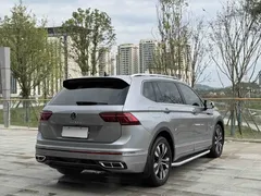 2022 Volkswagen Tiguan L 330TSI AT 2WD R-Line — фото 17