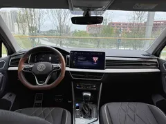 2022 Volkswagen Tiguan L 330TSI AT 2WD R-Line — фото 21