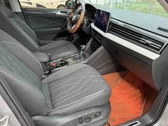 2022 Volkswagen Tiguan L 330TSI AT 2WD R-Line — фото 24