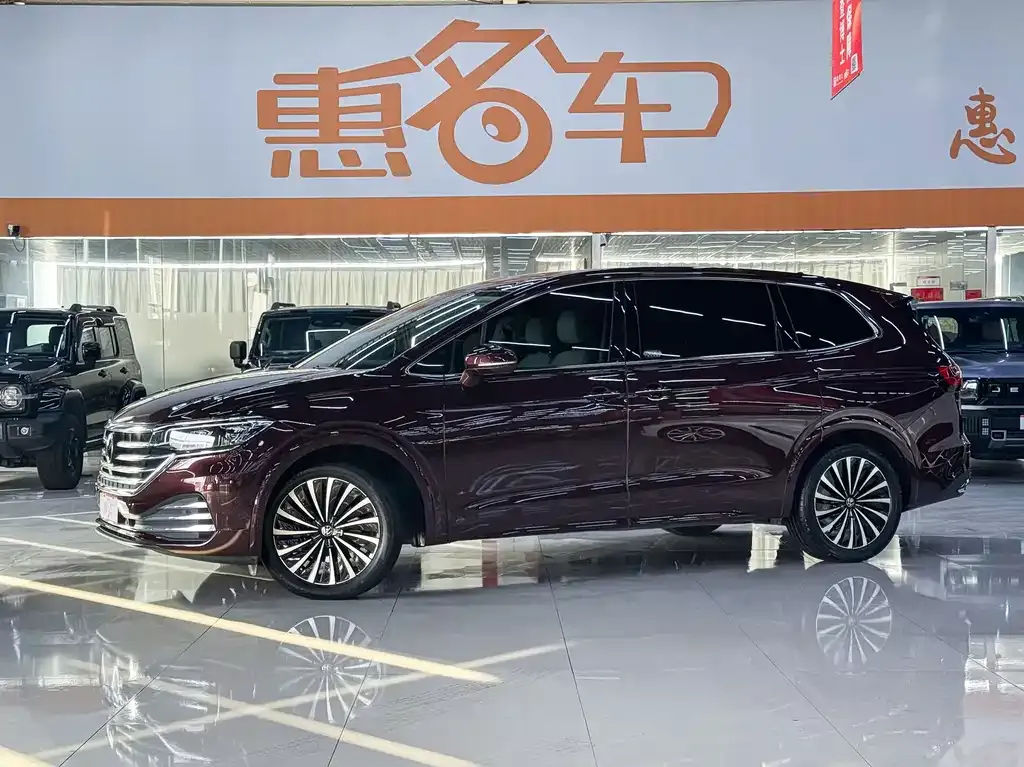 2022 Volkswagen Viloran 380TSI Premium