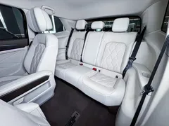 2022 Volkswagen Viloran 380TSI Premium — фото 18
