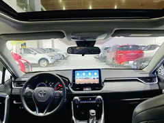 2021 Toyota Wildlander 2.0L CVT 2WD Luxury — фото 10