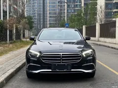 2022 Mercedes-Benz E-Class New Energy modified E 350 e L plug-in hybrid sedan, чёрный — фото 2