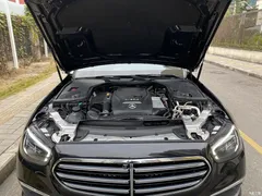 2022 Mercedes-Benz E-Class New Energy modified E 350 e L plug-in hybrid sedan, чёрный — фото 4