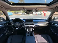 2018 Honda Accord 260TURBO Elite VI — фото 5