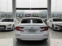 2018 Honda Accord 260TURBO Elite National VI, белый — фото 3