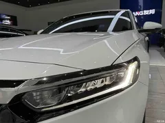 2018 Honda Accord 260TURBO Elite National VI, белый — фото 4