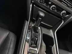 2018 Honda Accord 260TURBO Elite National VI, белый — фото 11