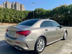 2021 Mercedes-Benz A-Class A 200 L — фото 12
