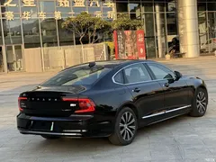 2022 Volvo S90 Plug-in Hybrid T8 E-Drive Hybrid Zhiyi Luxury, чёрный — фото 11