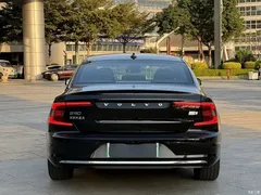 2022 Volvo S90 Plug-in Hybrid T8 E-Drive Hybrid Zhiyi Luxury, чёрный — фото 12