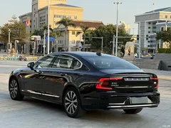 2022 Volvo S90 Plug-in Hybrid T8 E-Drive Hybrid Zhiyi Luxury, чёрный — фото 13